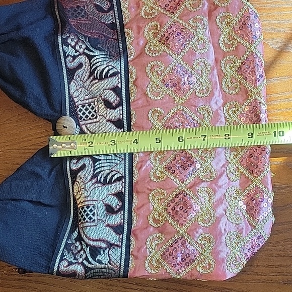 Elephant Cloth Tote - Picture 5 of 12